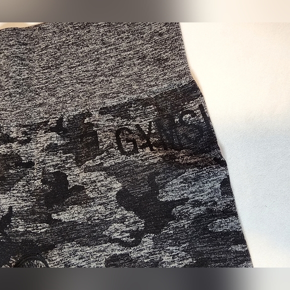 Gymshark Adapt Camo Seamless Leggings black and gray camo size xs - Picture 4 of 12